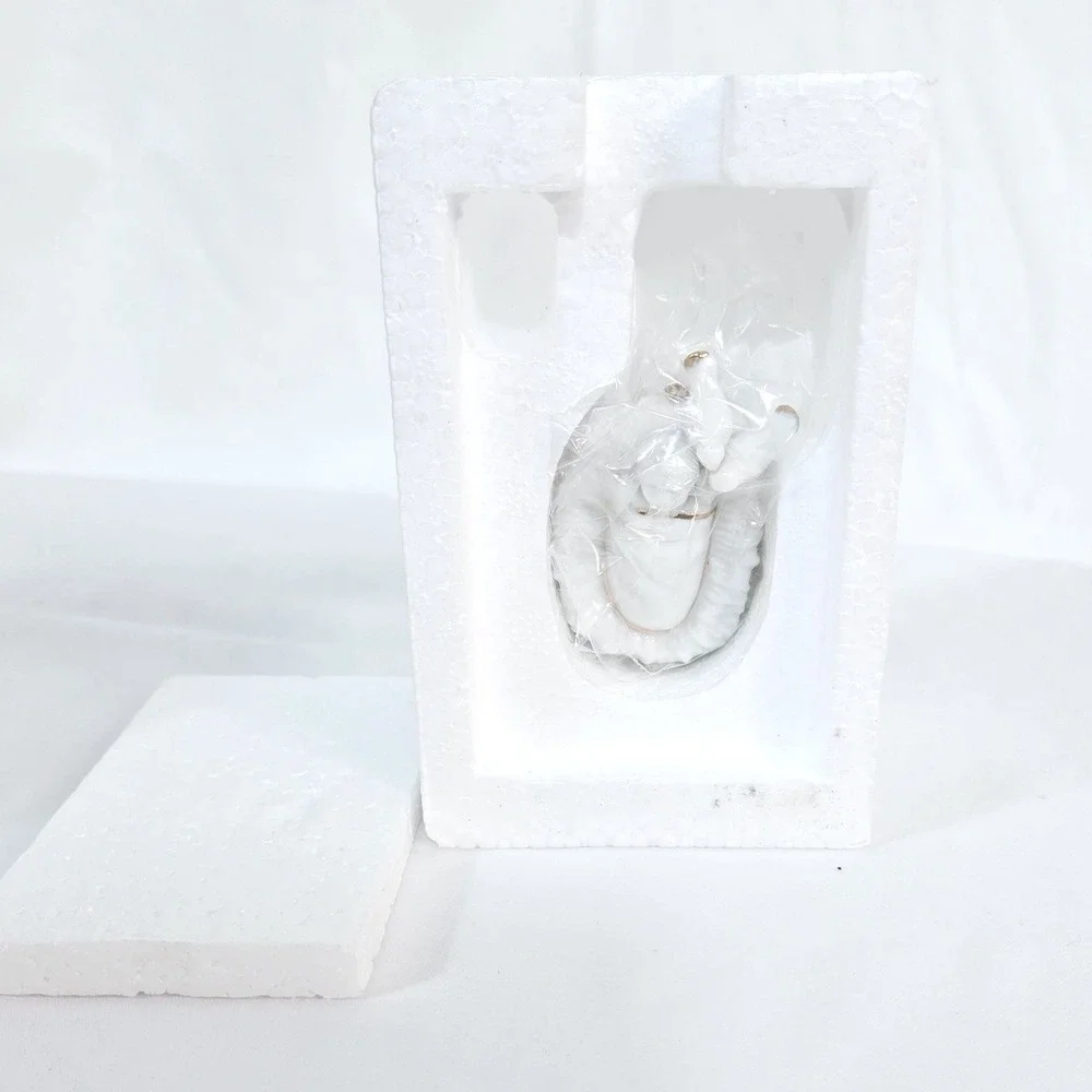 Hour Of Power White Bone China Christmas 2006 Jesus‎ in Manger Ornament NEW Vtg